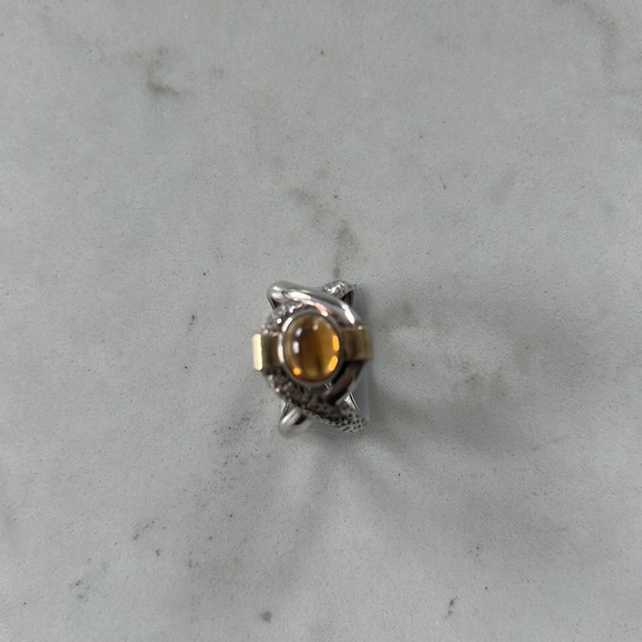 Silver ring with amber with touches of plated gold - Picture 1 of 3